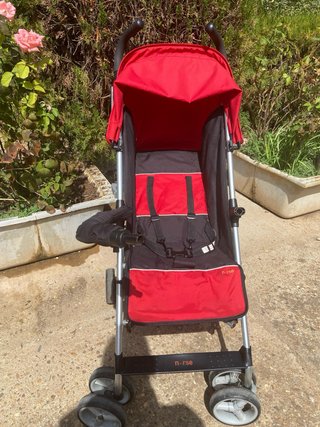 Silla de paseo Nurse con protector para lluvia.