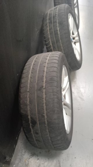 Llantas BMW R16 con neumáticos