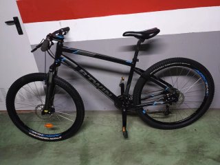 Bicicleta rockrider St520  talla L(1,78 +1,88)