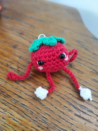 Llaveros tejidos crochet frutas y animales