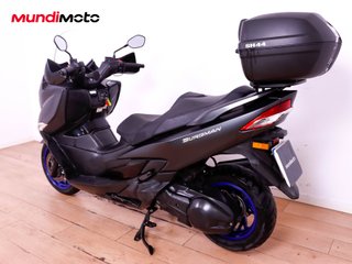 SUZUKI BURGMAN 400