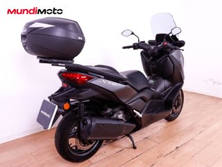 YAMAHA X-MAX 300