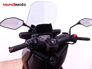 YAMAHA X-MAX 300