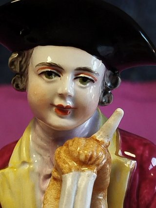 Grupo escultórico porcelana José María Álvarez