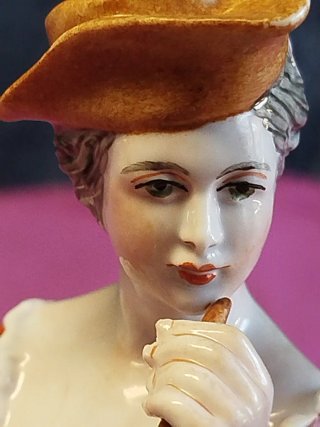 Grupo escultórico porcelana José María Álvarez