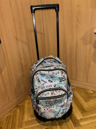Mochila Totto con estampado divertido