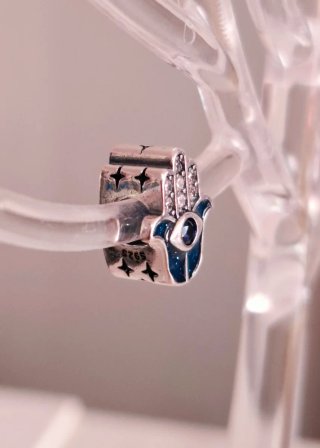 Charm Mano Fátima Ojo Azul Plata