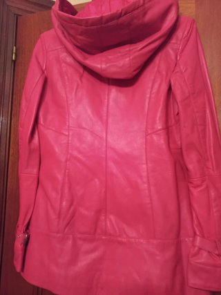 Blazer rosa Talla 40 con capucha