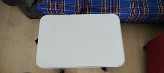 Mesa auxiliar con ruedas blanca