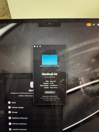 MacBook 15 M4 16GB RAM
