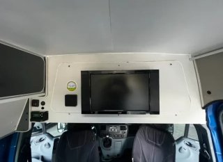 Furgoneta Ford Transit camperizada