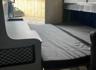 Furgoneta Ford Transit camperizada