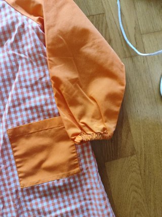Bata uniforme Saldaña talla 8