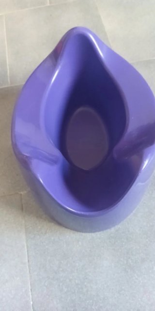 Orinal infantil Pourty morado