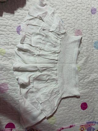 Falda blanca con volantes talla única