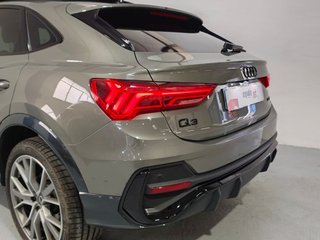 Audi Q3 S line 45 TFSIe S tronic
