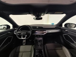 Audi Q3 S line 45 TFSIe S tronic