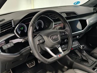 Audi Q3 S line 45 TFSIe S tronic