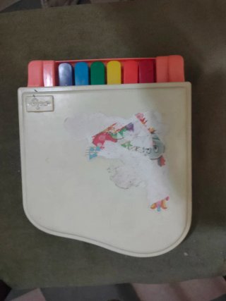 Piano de juguete vintage