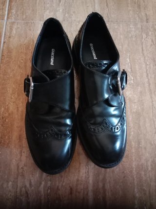 Zapatos Graceland Talla 38 Negros