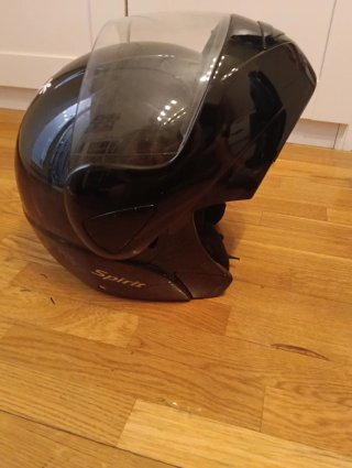 Casco de moto negro Spirit