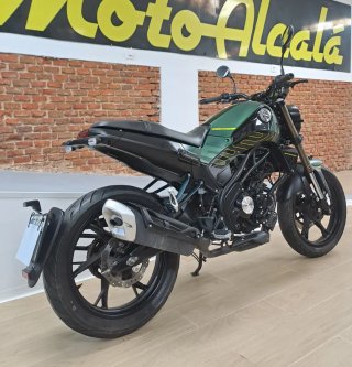Benelli Leoncino 125
