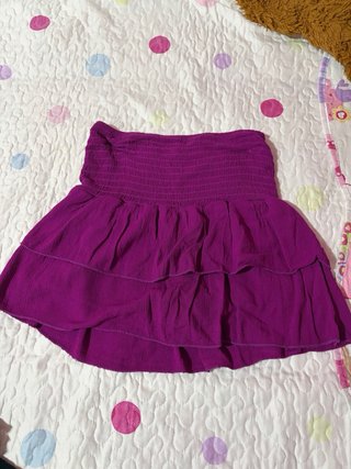Falda morada con pantalón corto talla única