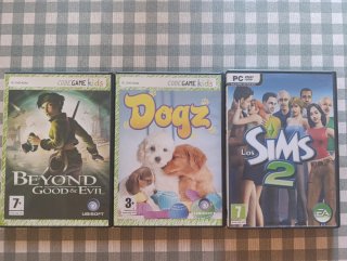 Juegos PC: Beyond Good & Evil, Dogz, Los Sims 2
