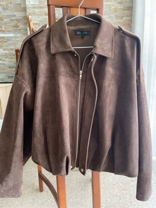 Chaqueta Zara efecto ante marrón