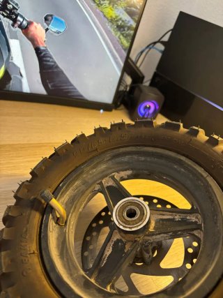 Rueda patinete eléctrico 11 con disco