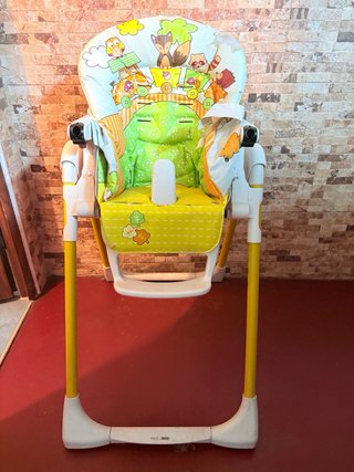 Trona Peg Perego plegable bebé. Tiempo limitado