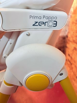 Trona Peg Perego plegable bebé. Tiempo limitado