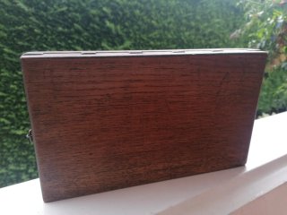Antiguo expositor madera noble 1920