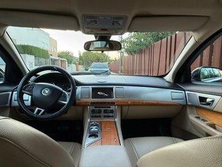 jaguar xf