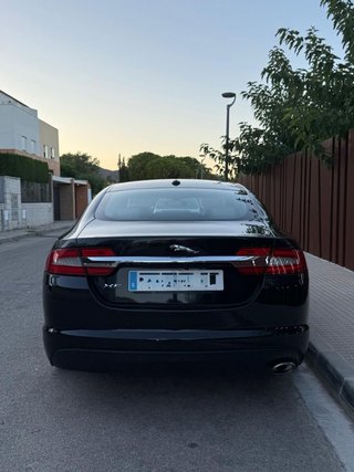 jaguar xf