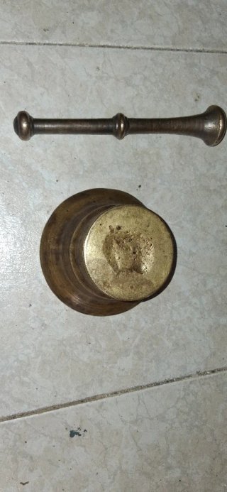 Mortero de Bronce Vintage