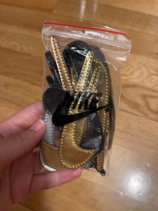 Velcros Nike Negro, Dorado, Plateado y mas