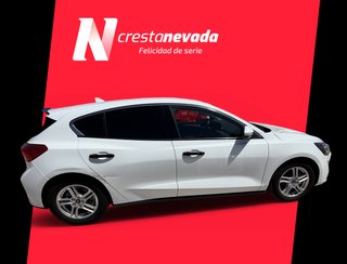 SIN ENTRADA! Ford Focus 125C.V.