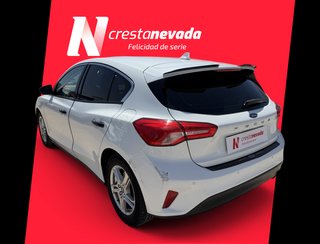 SIN ENTRADA! Ford Focus 125C.V.