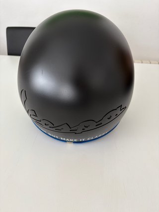Casco Vespa Negro con Visera