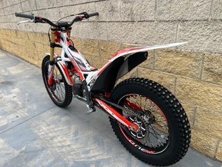 TRS ONE RR 300 2024