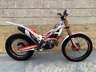 TRS ONE RR 300 2024
