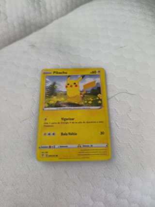 Cartas Pokémon variadas