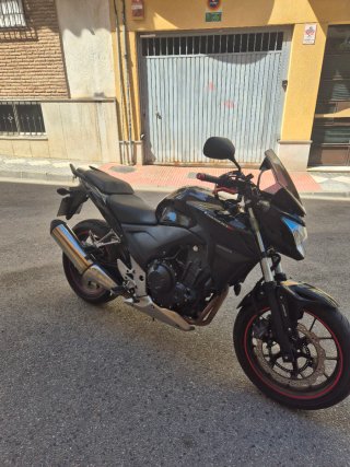 Honda CB 500 F Negra