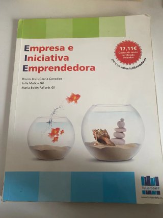 Libros de diferentes asignaturas