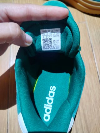 Zapatillas Adidas VL Court Bold Verde Talla 41 ⅓
