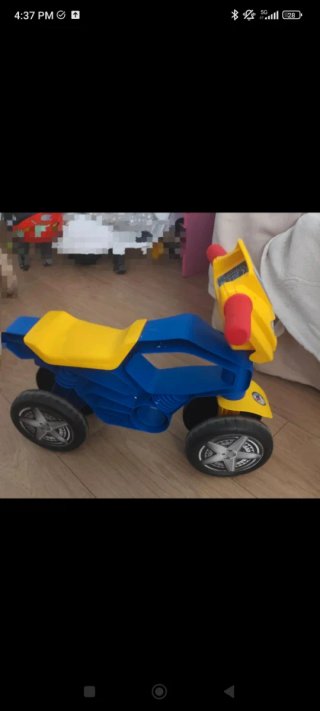 Moto corre pasillos para niños