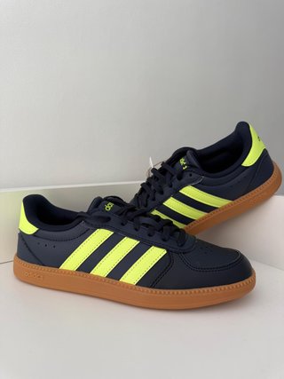 Zapatillas Adidas Azul y Amarillo