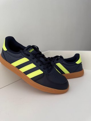 Zapatillas Adidas Azul y Amarillo