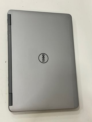 Dell Latitude E7240 i5 8 GB RAM SSD 120GB